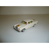 Tekno Denmark  Mercedes Benz 220 SE  Skjolskjults