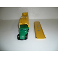 Tekno Denmark   Volvo  AUTO TRANSPORT  Green / Yellow