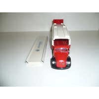 Tekno Denmark   Volvo  AUTO TRANSPORT  Red / Gray