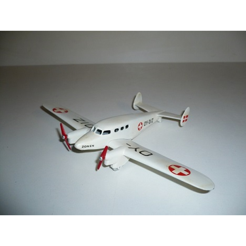 Tekno Denmark :   Twin Engine Airplane  ZONEN Ambulance