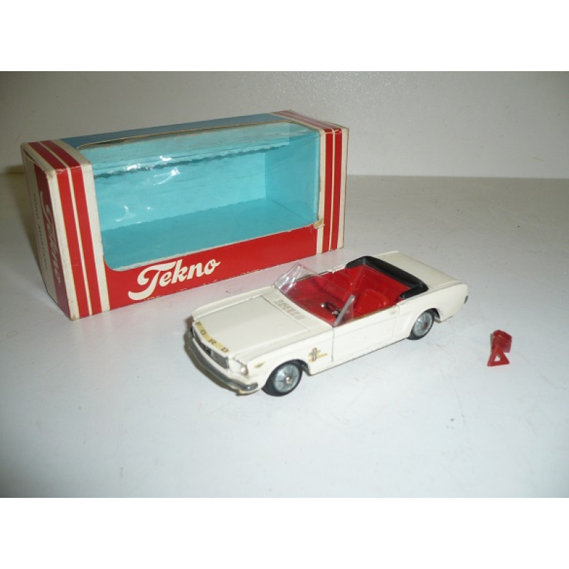 Tekno  Denmark  Ford Mustang Cabriolet 