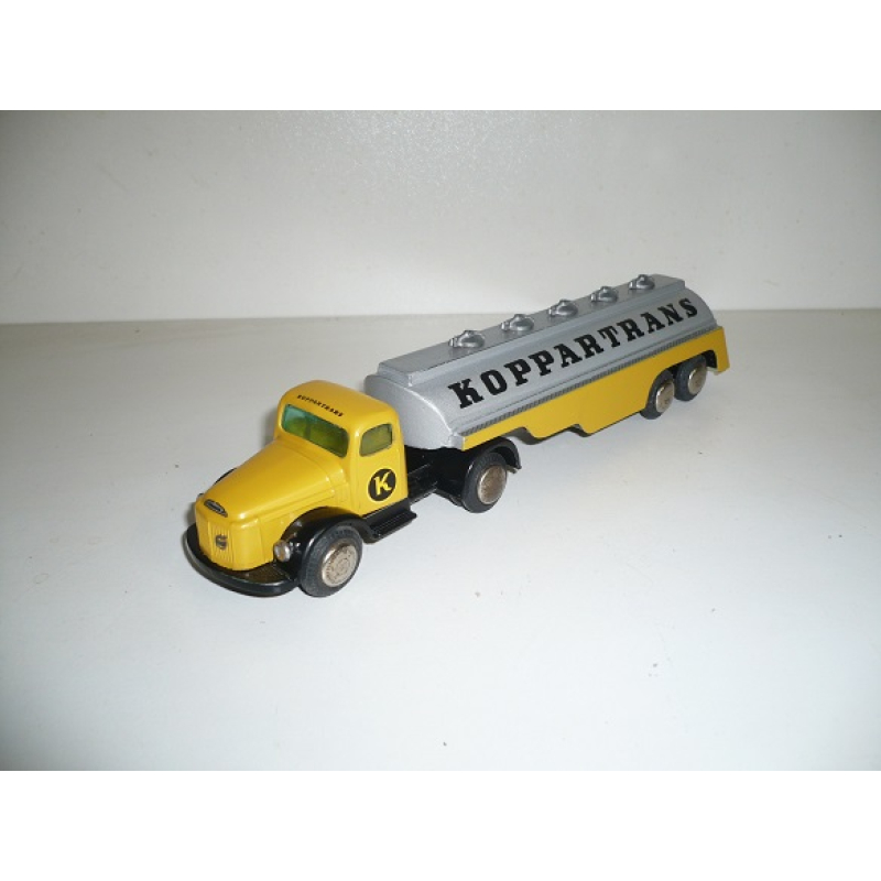 Tekno Denmark   Volvo Tanker  KOPPARTRANS