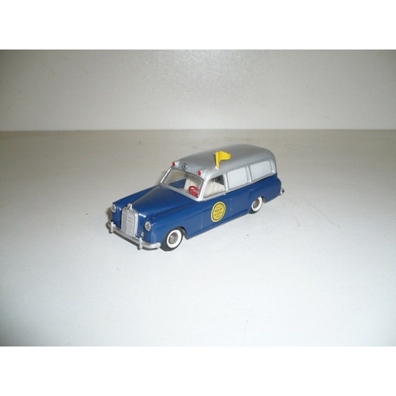 Tekno Denmark  Mercedes Benz 220 SE  SVENSK RÄDNINGSTJÄNST