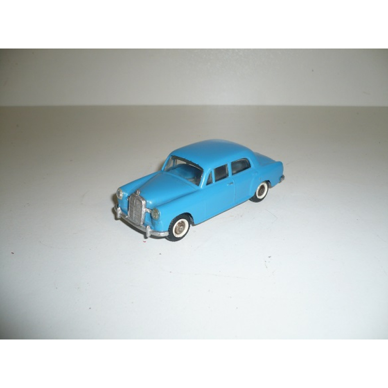 Tekno Denmark  Mercedes Benz 180  Blue