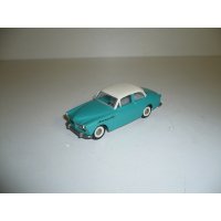 Tekno Denmark  Volvo   Amazon 2 doors  Turquoise  Green / White
