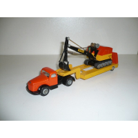 Tekno Denmark Volvo  Truck + Trailer + Akerman Excavator   